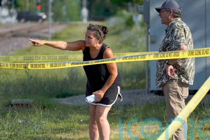 FBI probes scene of July 4 parade shooting in Chicago
