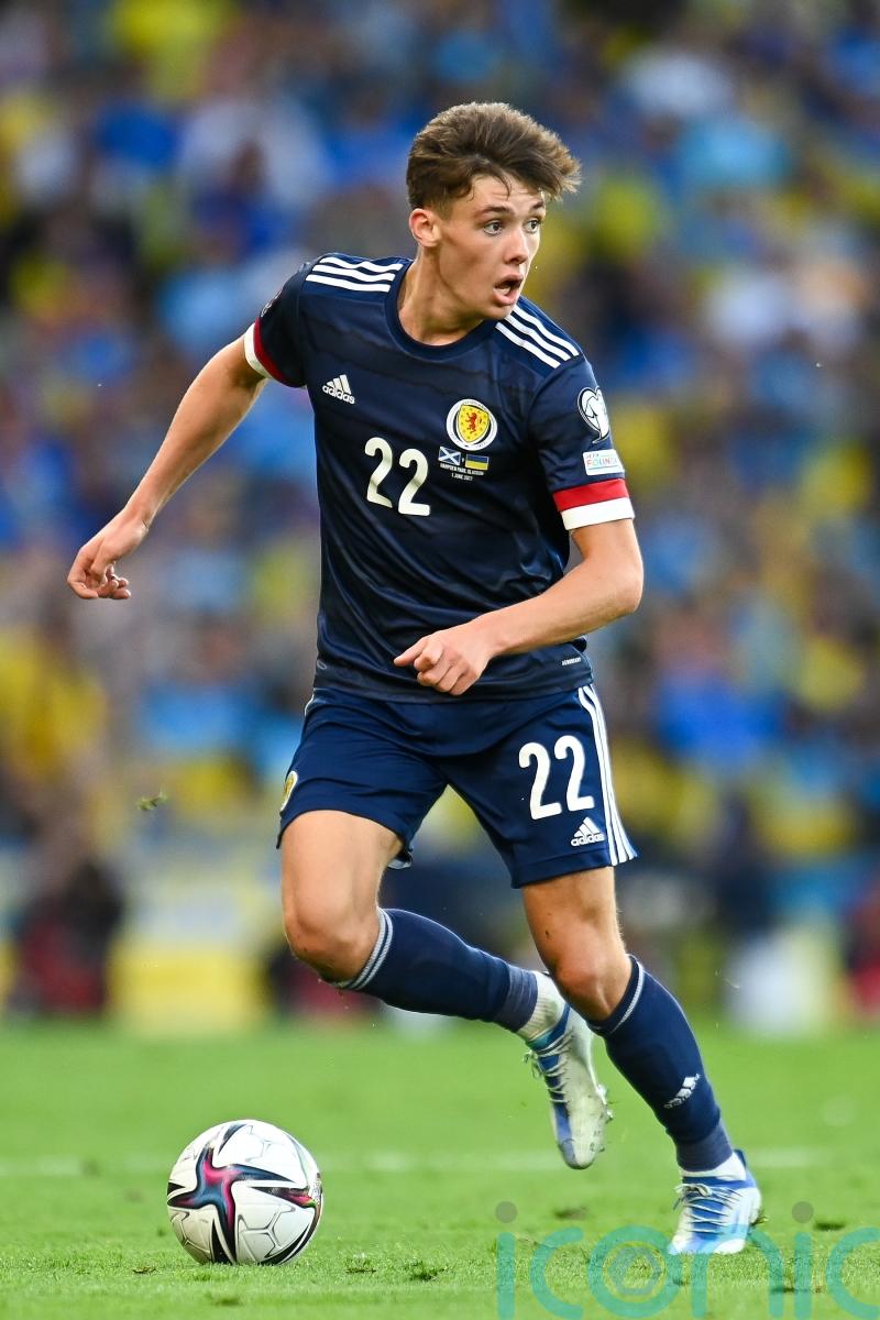 Aaron Hickey swaps Bologna for Brentford