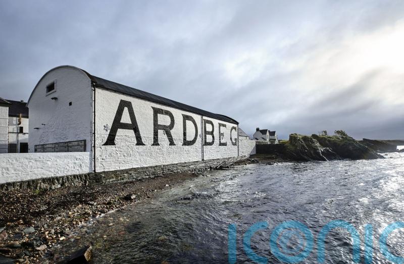 Ardbeg Islay donates £1m to local community after world record cask sale