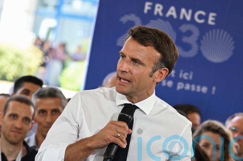 Macron dismisses criticism of Uber contacts as minister