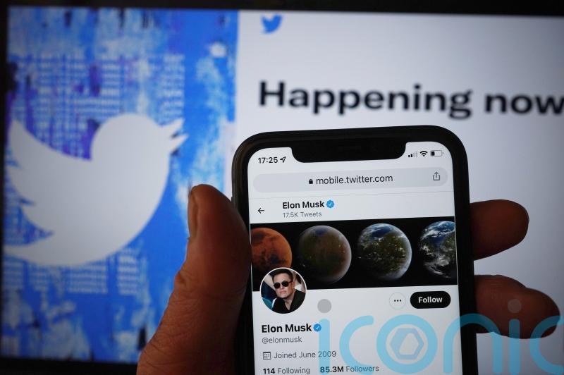 Expert: Elon Musk’s ‘corporate takeover theatrics’ with Twitter will cost him