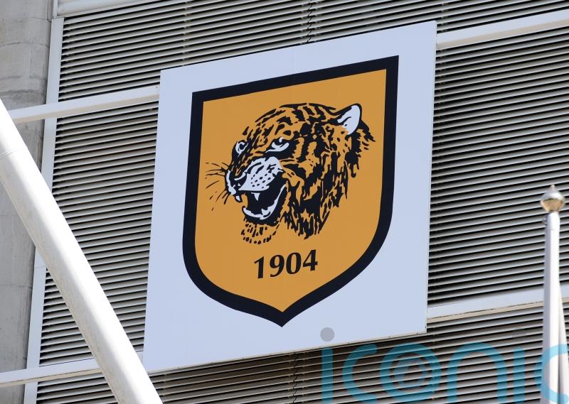 Hull sign Colombian forward Oscar Estupinan