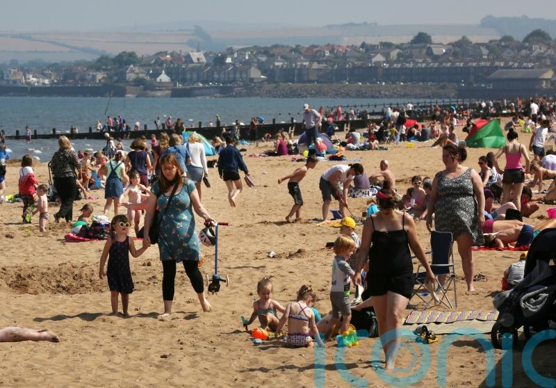 Extreme heat warning extended to cover more of Scotland