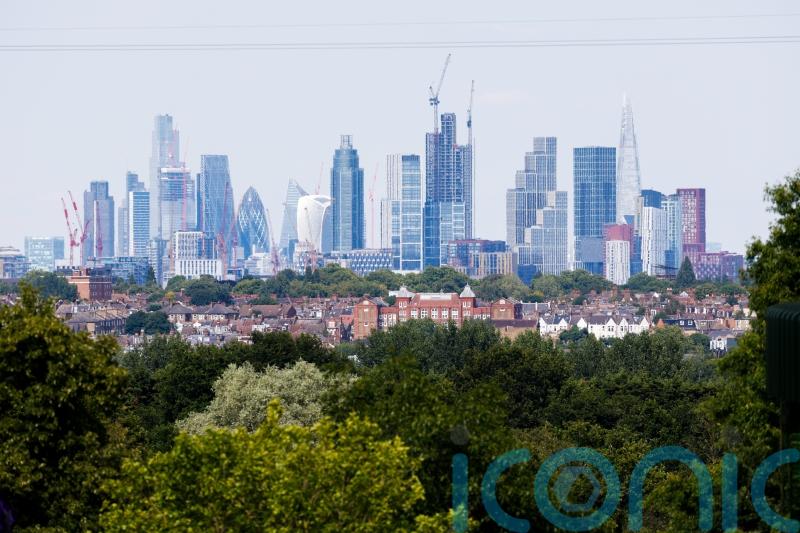 Profit warnings spike amid economic problems