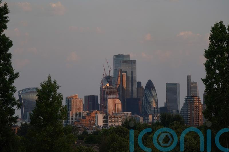 Markets rise for second day as investors bet on next Fed move