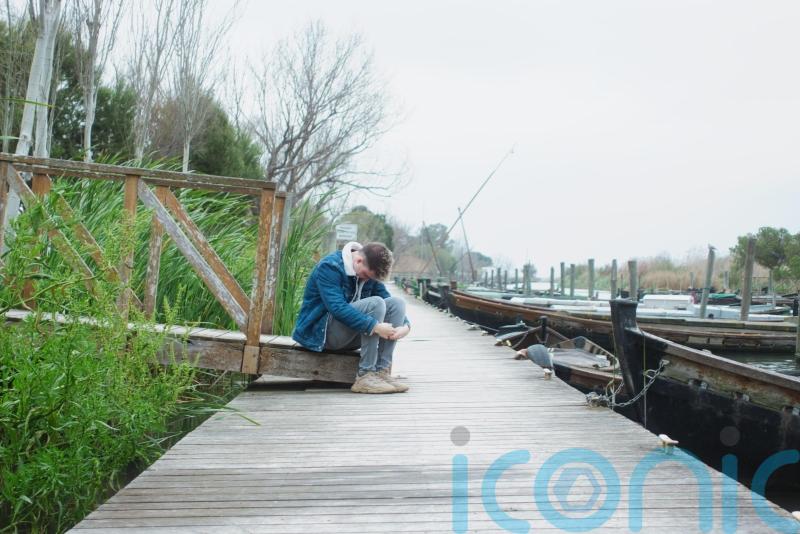 Thousands of young people ‘attempt suicide while waiting for NHS treatment’