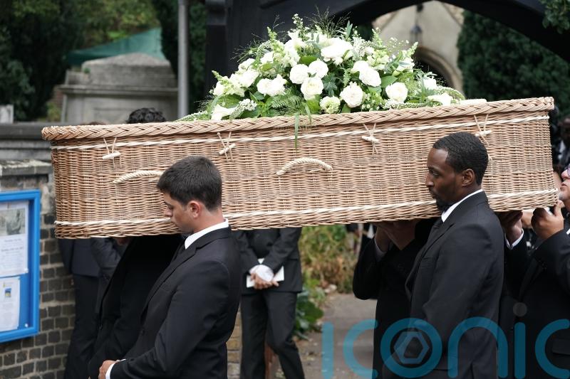 Dame Deborah James planned her funeral and it was perfection, says Lorraine