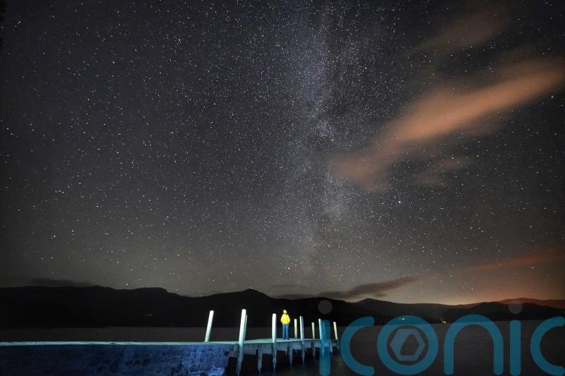Astronomers develop way to see the first stars through fog of the early universe