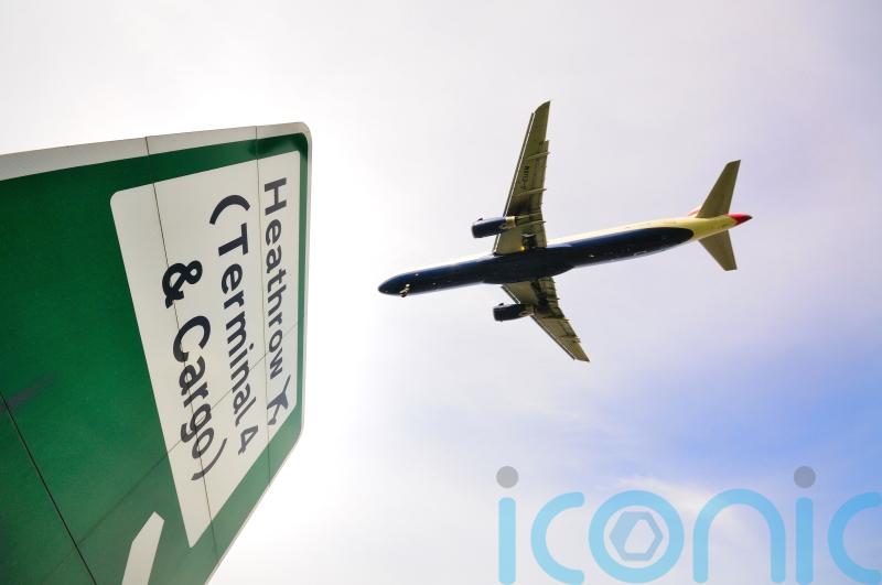 Boost for passengers at Heathrow Airport as workers accept pay rise