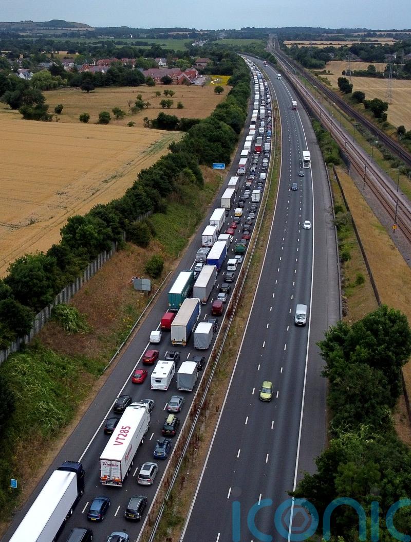Travellers warned of worse delays on Saturday amid six-hour queues near Dover