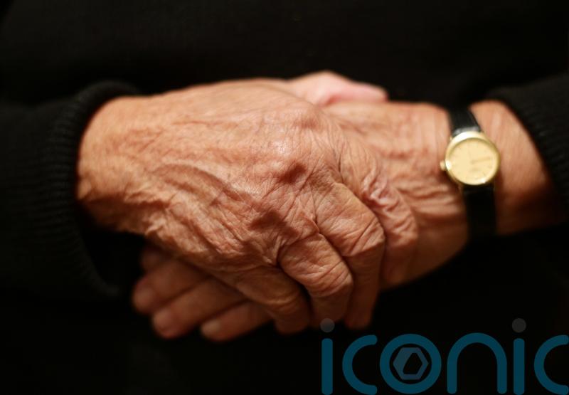 Number of deaths from dementia fall by 5% in Scotland