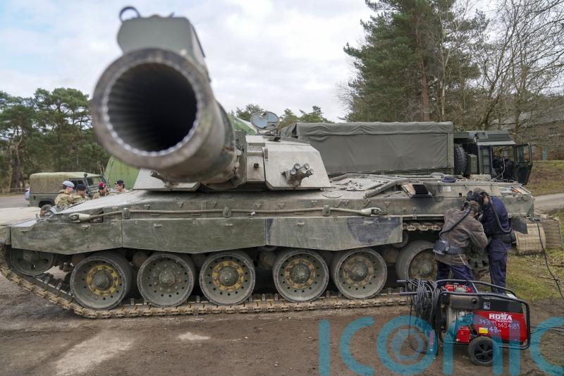 Ministers warned against cutting size of British Army in light of Ukraine war