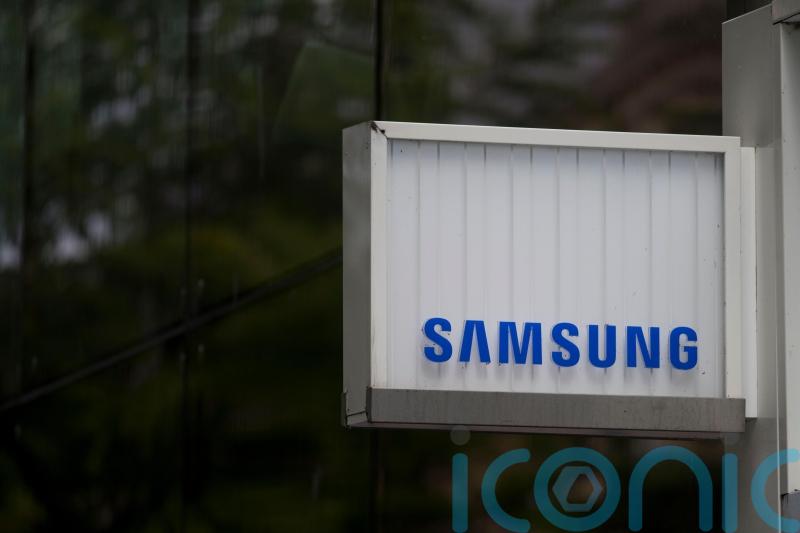 Samsung fined for misleading Australian phone ads