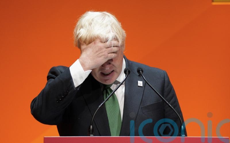 Johnson’s ‘zombie government’ urged to deliver emergency help with energy bills