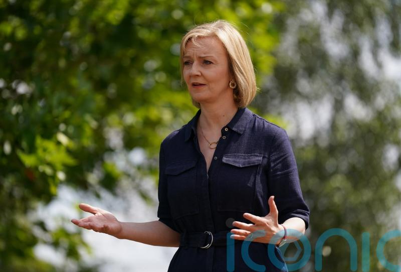 Truss not ‘complacent’ after winning Wallace’s backing in race for No 10