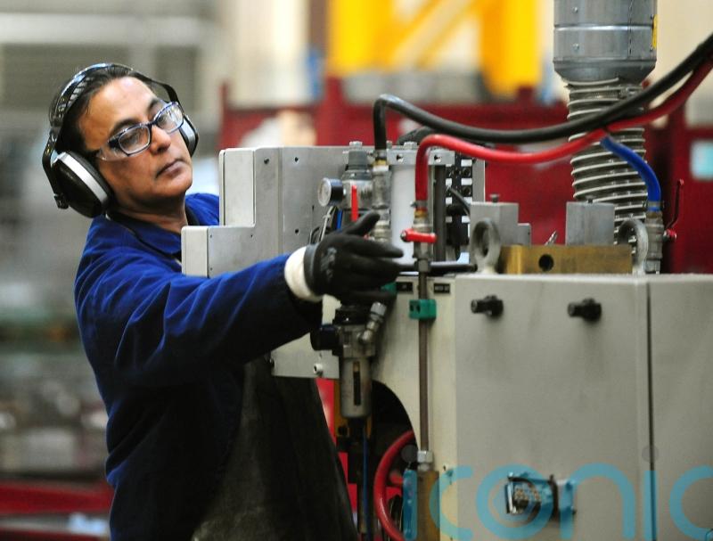 Manufacturing growth lowest for two years as output stalls