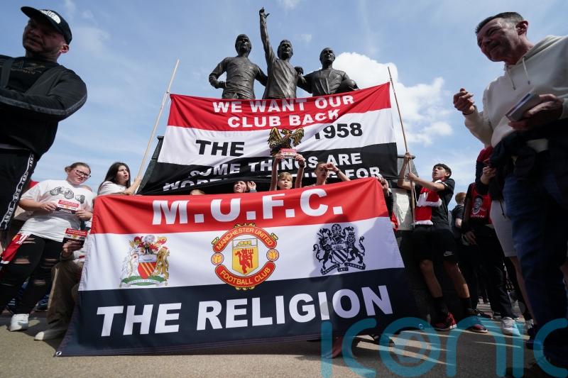 Manchester United Supporters Trust open consultation on Fan Share scheme