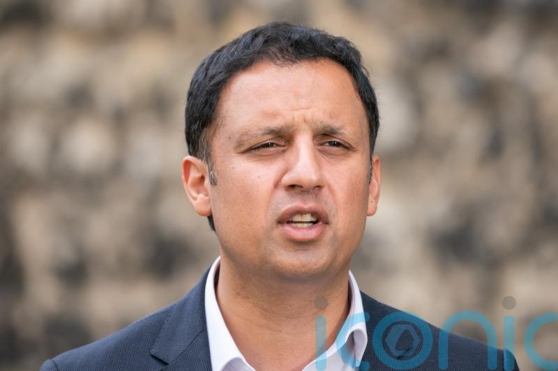 Scottish Labour unveils proposals to end culture of ‘secret Scotland’