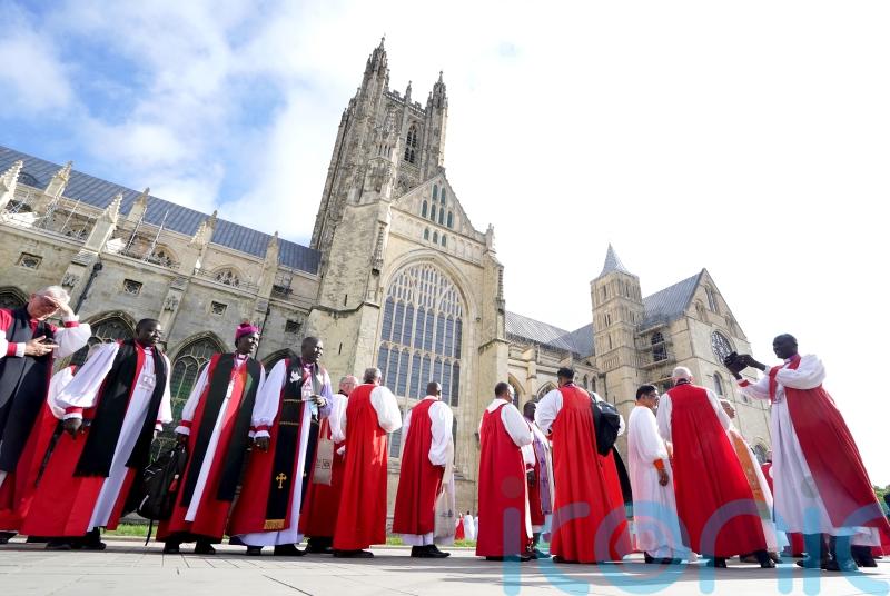 Climate change threatens lives of world’s poor, the Queen tells bishops