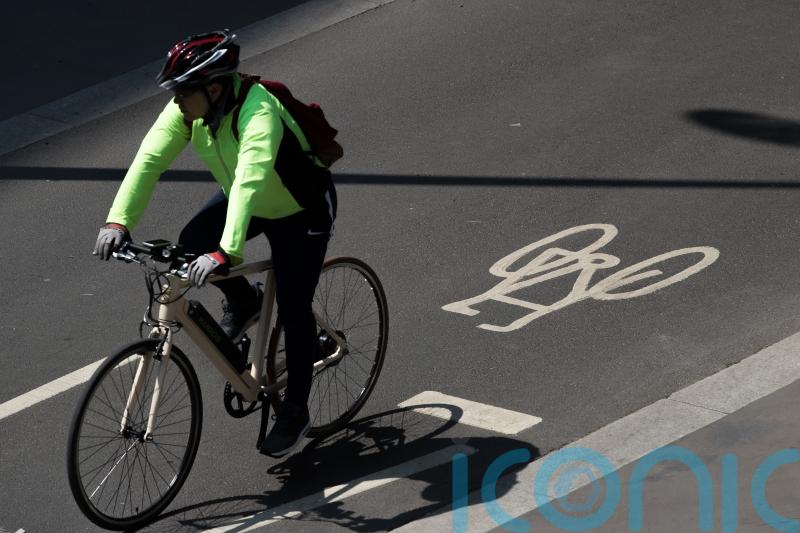 Shapps vows to create ‘death by dangerous cycling law’