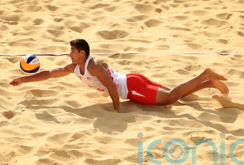 Bello brothers beaten by Canadian duo in beach volleyball semi-finals