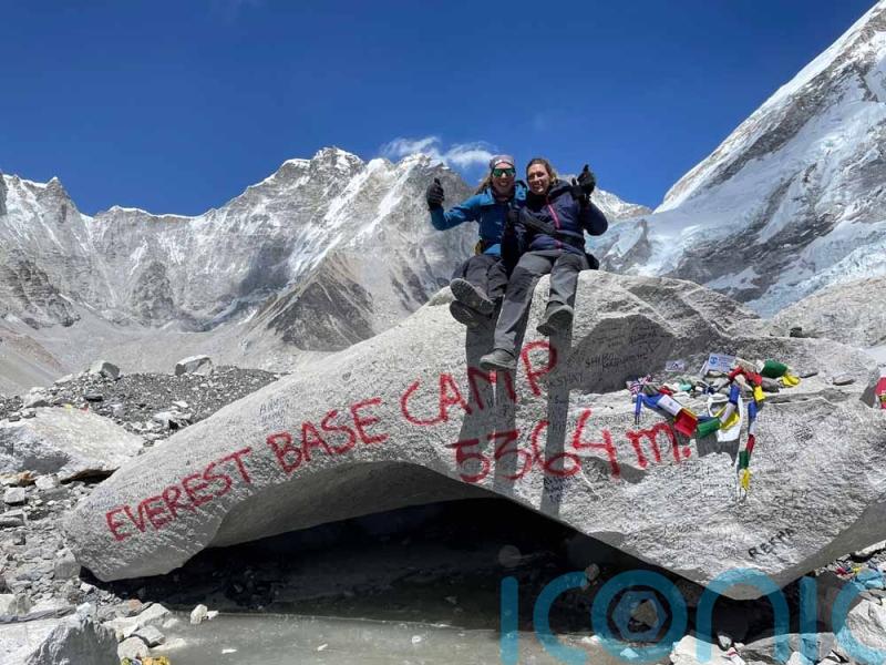Expectant mum refuses to be beaten by disorder causing diarrhoea so chronic she needs the toilet 8 times before work and conquers Everest