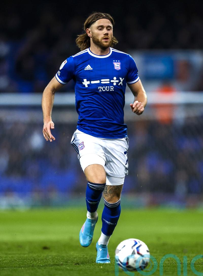 Ipswich brush aside MK Dons to go top of League One