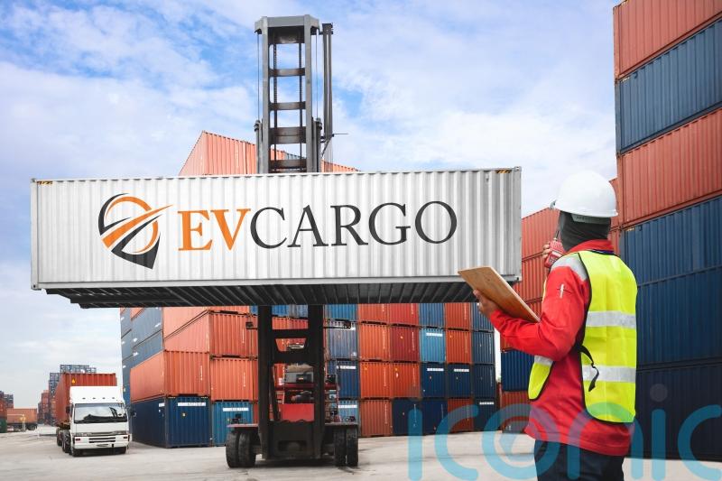 Worldwide shipping problems will continue for years, warns logistics giant