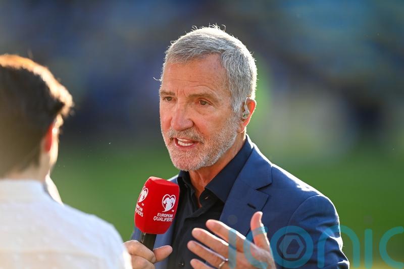 Graeme Souness attempts to clarify ‘man’s game’ comment but does not apologise
