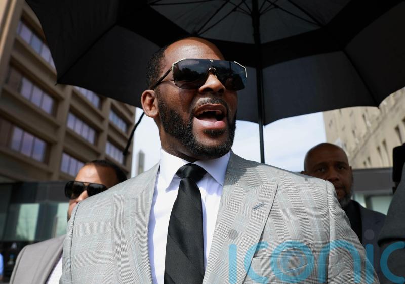 R Kelly jury selection begins over trial-fixing allegations