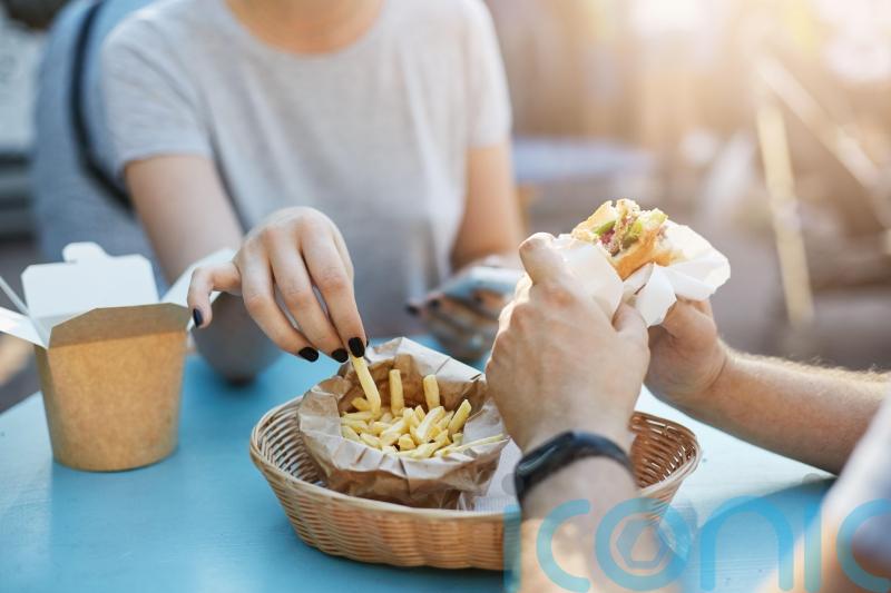 Tempted to ditch carbs this summer? Nutrition experts explains why that’s a bad idea