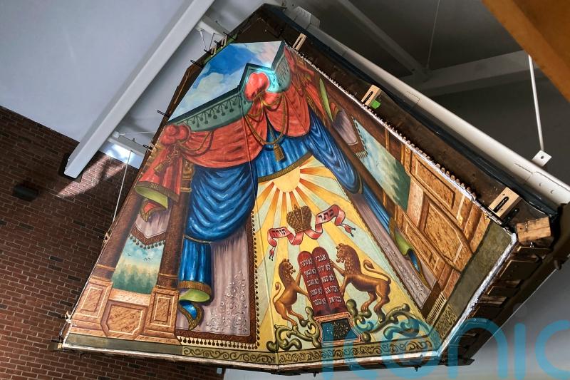 Long-hidden rare synagogue mural restored