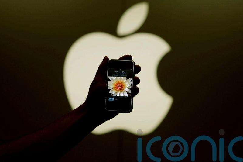 Apple warns of security flaw for iPhones, iPads and Macs