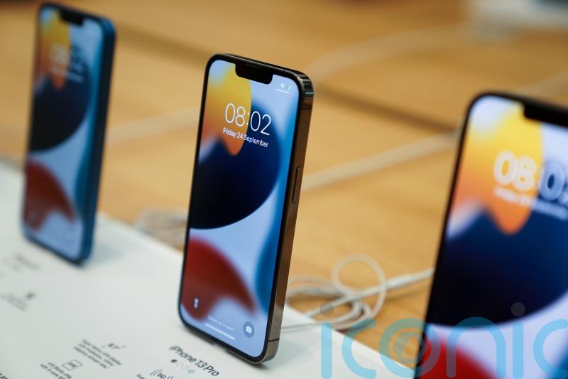 Owners urged to update Apple devices quickly but ‘stay calm’ over security flaw