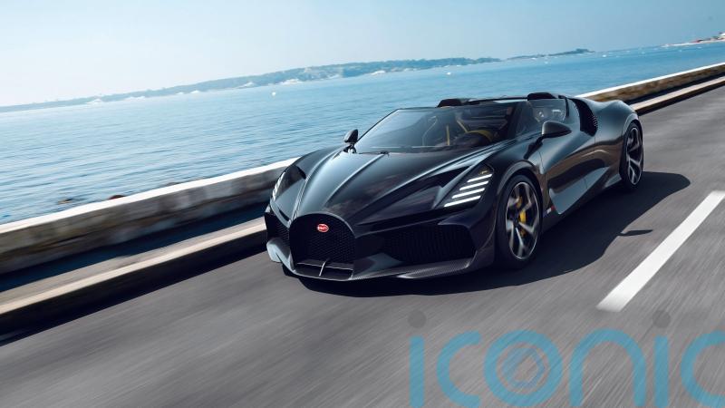 Bugatti W16 Mistral takes aim at fastest roadster title
