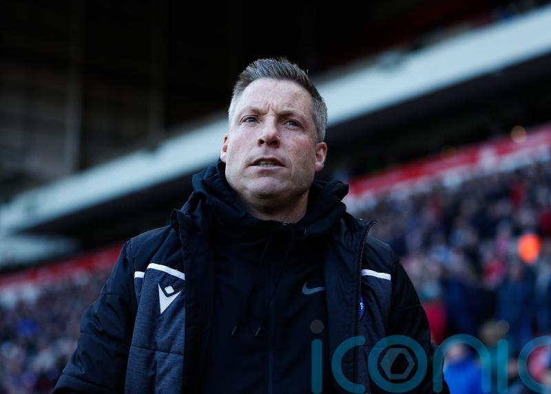 Neil Harris still seeking right balance for Gillingham after stalemate