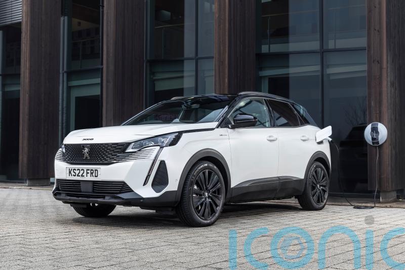 Peugeot updates 3008 and 5008 with new trim levels