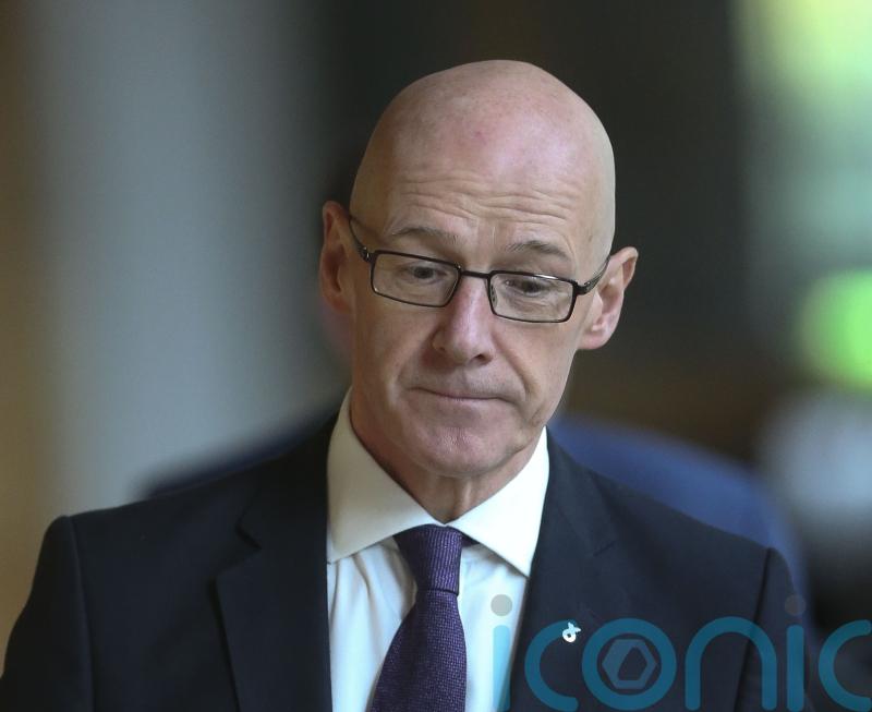 Edinburgh rubbish ‘deeply concerning’ says Swinney as council strikes escalate