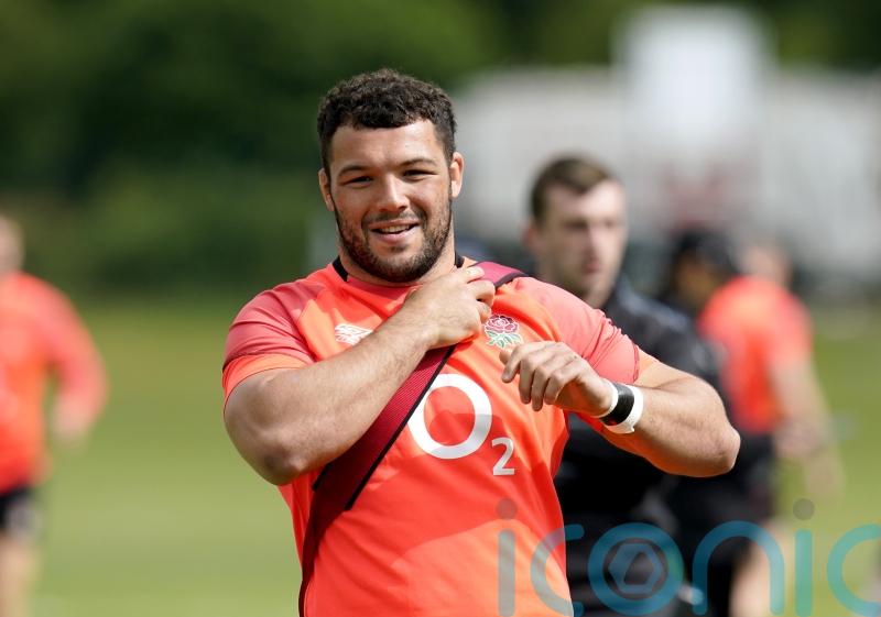 Ellis Genge hopes Worcester players avoid ‘gruesome’ outcome amid crisis