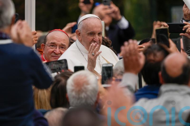 Francis praises humility of 13th century pontiff on L’Aquila pilgrimage