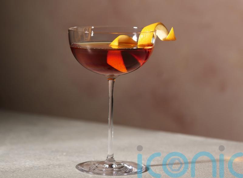 4 classic cocktails to master at home
