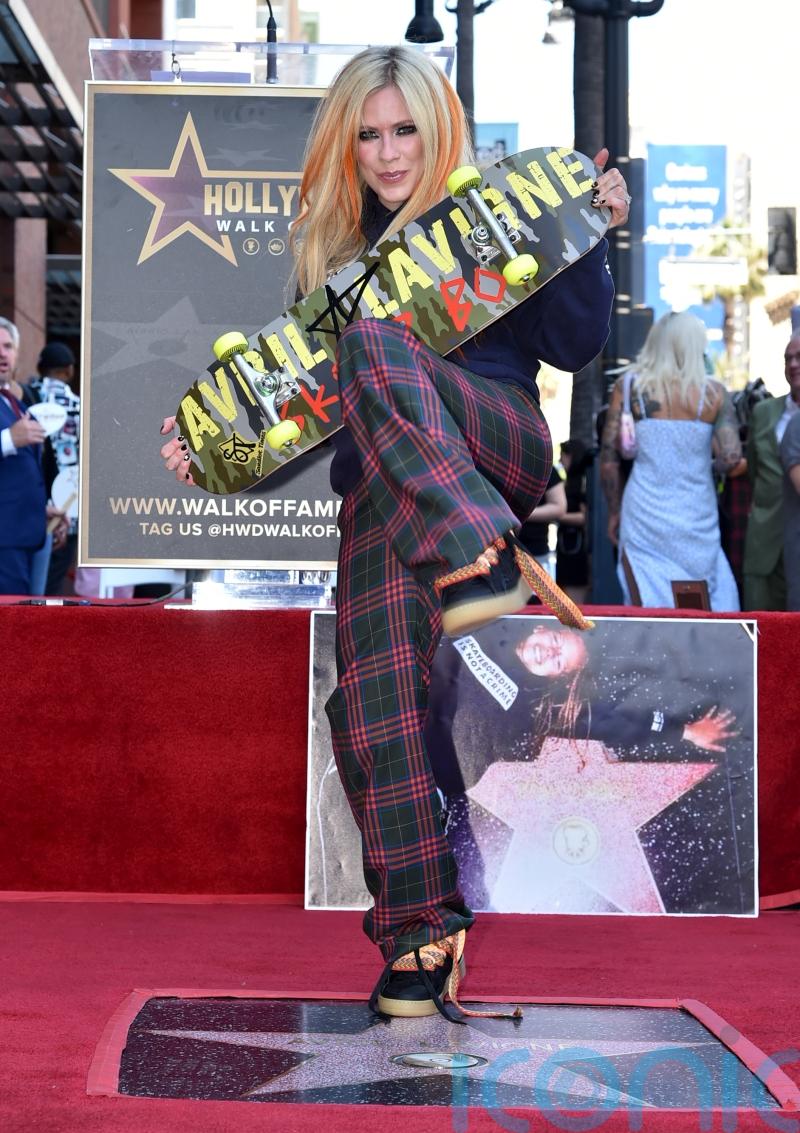 Avril Lavigne dubbed ‘epitome of a rock star’ at Walk Of Fame star ceremony