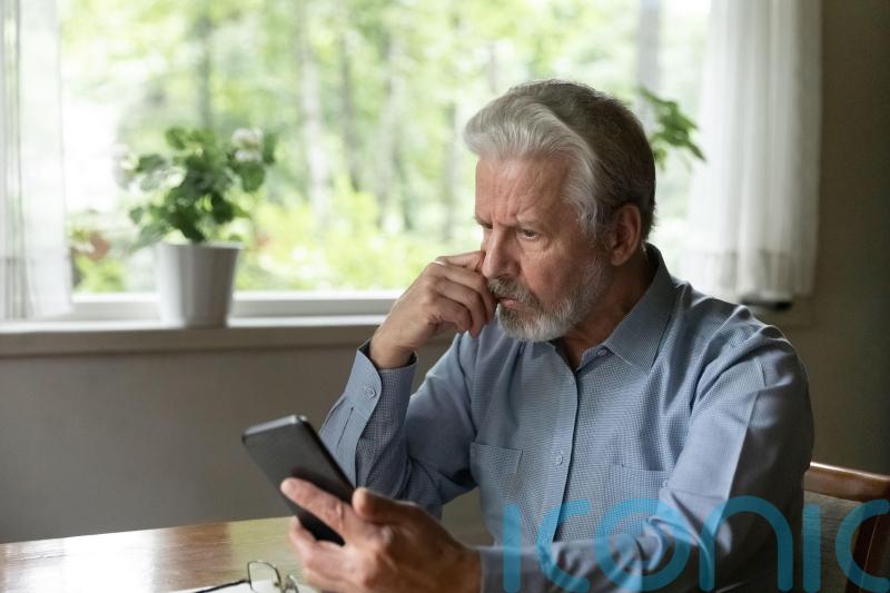 How to spot cost of living support scams this autumn according to an(02)