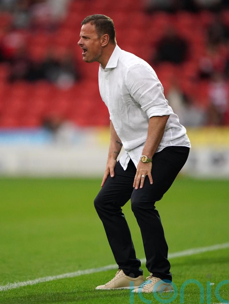 Richie Wellens hails work rate as Leyton Orient resist Rovers to remain top