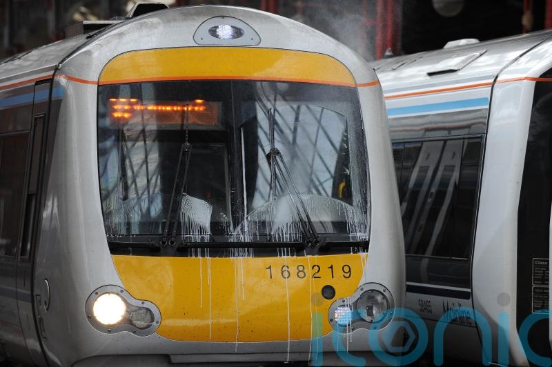 London Marylebone station reopens after tunnel repairs