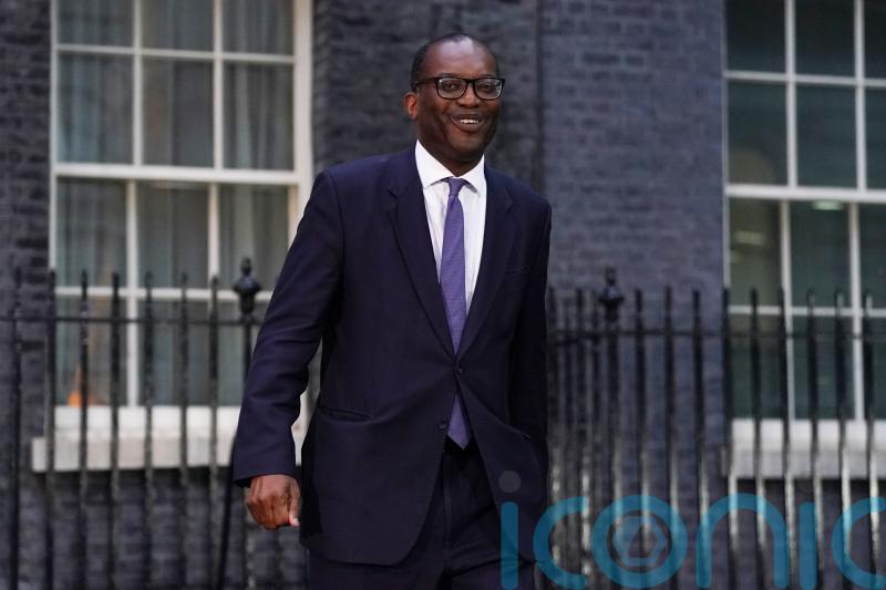 Chancellor warns banks of higher government borrowing to ease energy crisis