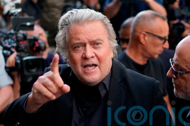 Steve Bannon charged with money laundering in wall-building scheme