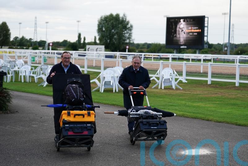 Southwell falls silent as racing mourns the Queen