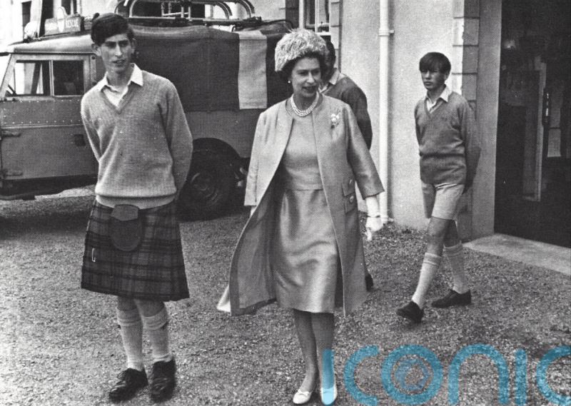 Queen will be ‘fondly remembered’ at husband and sons’ old school