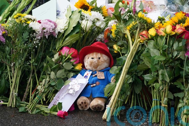 Bells toll in Glasgow as city mourns ‘remarkable’ Queen